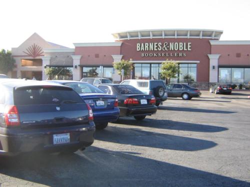 Barnes and Noble, Victorville